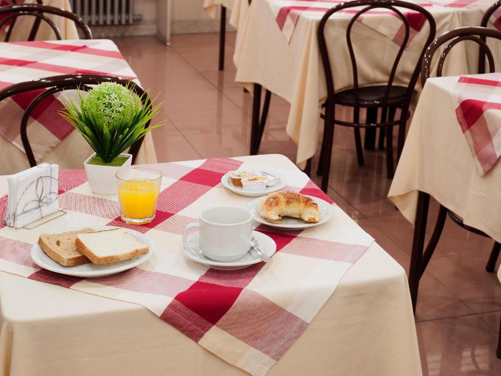 Alfa Hotel Buenos Aires Zewnętrze zdjęcie